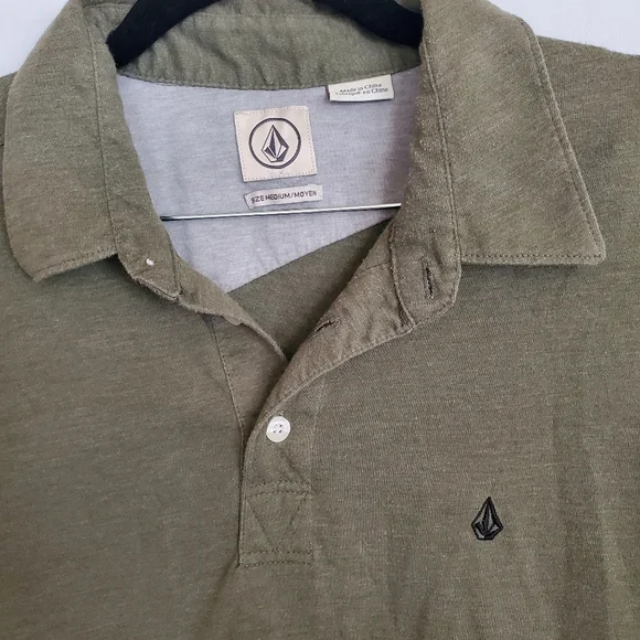 Volcom T-shirt Polo size M - Picture 2 of 3